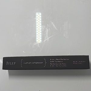 Julep 5-in-1 Skin Perfector/ Concealer in the shade "Espresso"